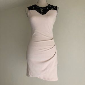 🟡 3/$25 Foreign exchange fitted dress